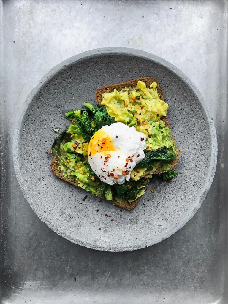 Avocado toast with egg