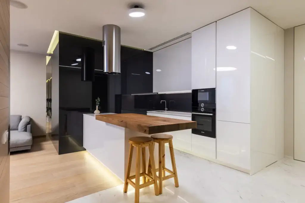 Breakfast bar