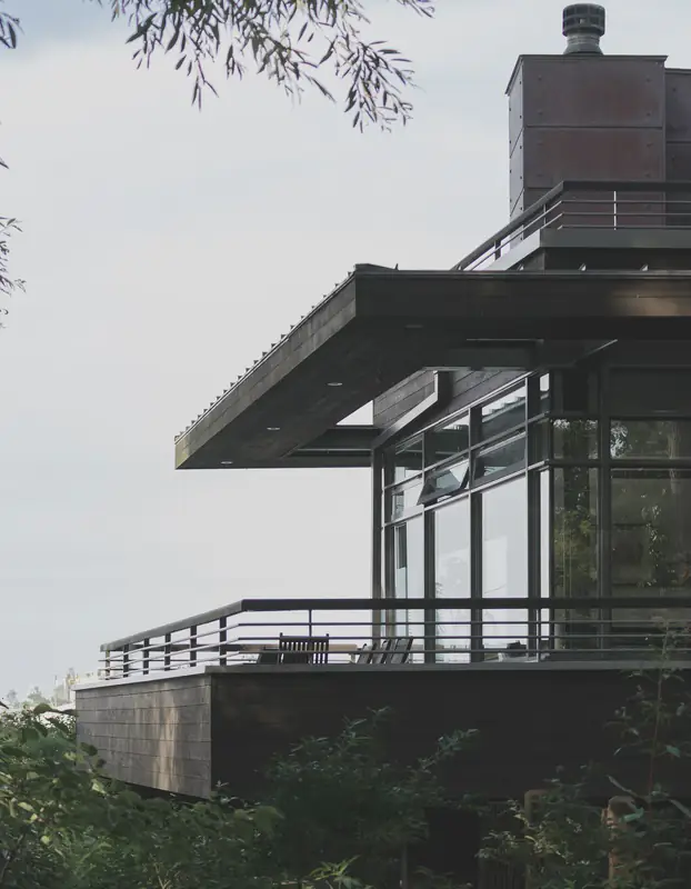Cantilevered house among trees
