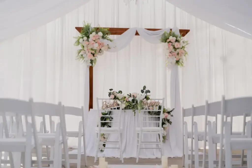 Ceremony arch