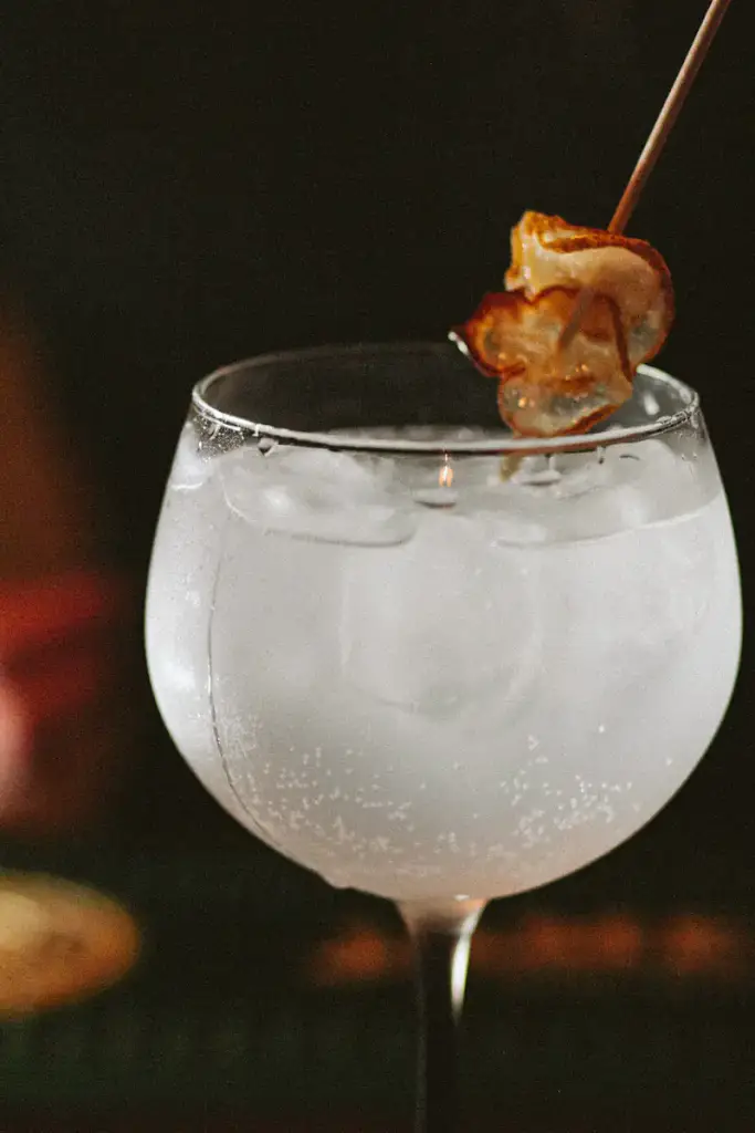 Gin and tonic