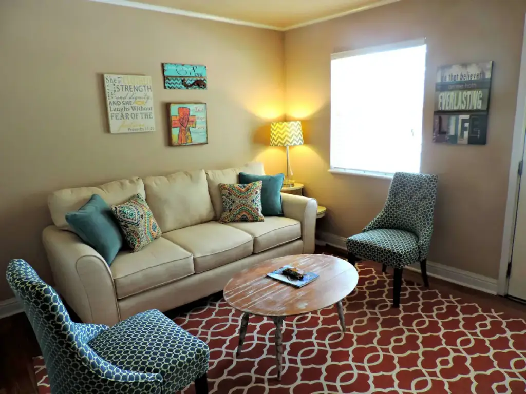 Living room with a reading corner
