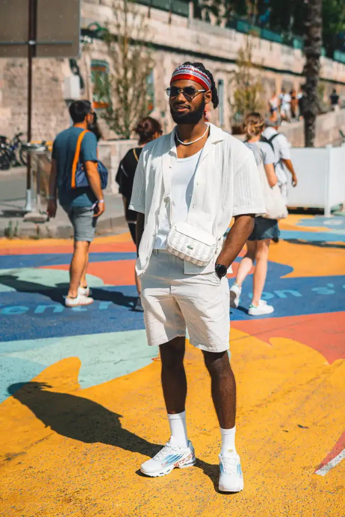 Look 08 · Summer whites
